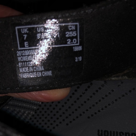 Clark’s cloudsteppers sandals. Great shape. 9.5W - Picture 4 of 5